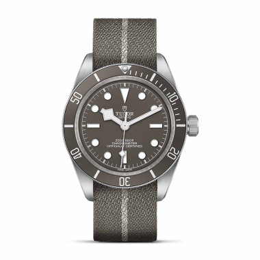         Automatik, TUDOR Black Bay 58 925