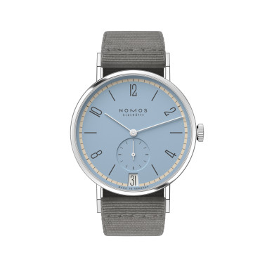         Handaufzug, NOMOS Glashütte Tangente 38 Datum Frostblau 