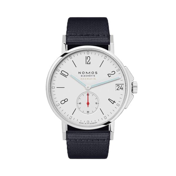 NOMOS Glashütte Ahoi Neomatik 38 Datum 525.SB