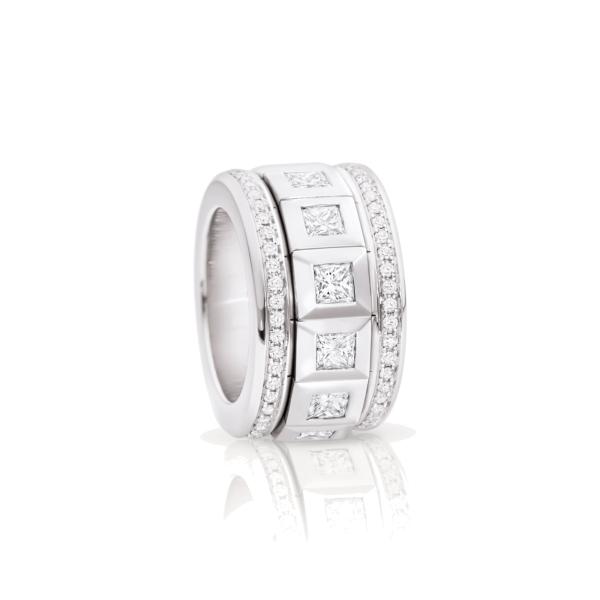 Tamara Comolli CURRICULUM VITAE 77 Ring  R-CV77-14-PrL-p-wg