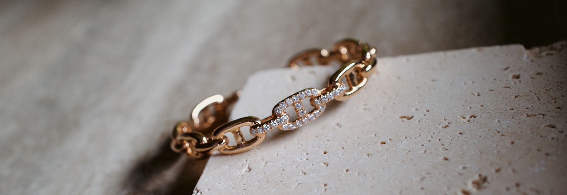 juwelierleicht-schmuck-gold-jewelry-1920x662 juwelierleicht-schmuck-gold-jewelry-1920x662