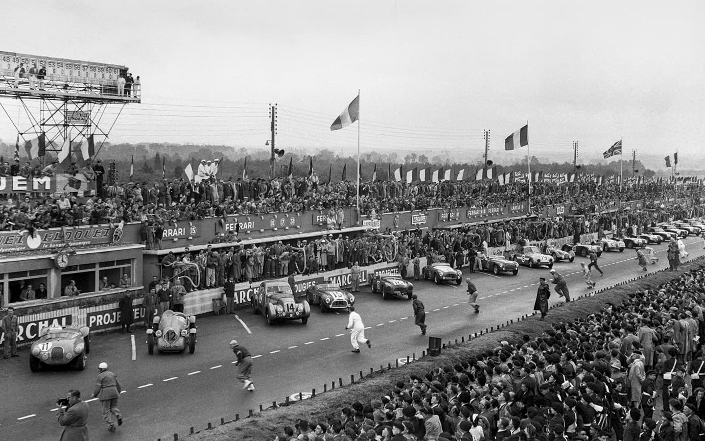 03.Two_Column_1951_gettyimages-1361855998_v3_1440x900