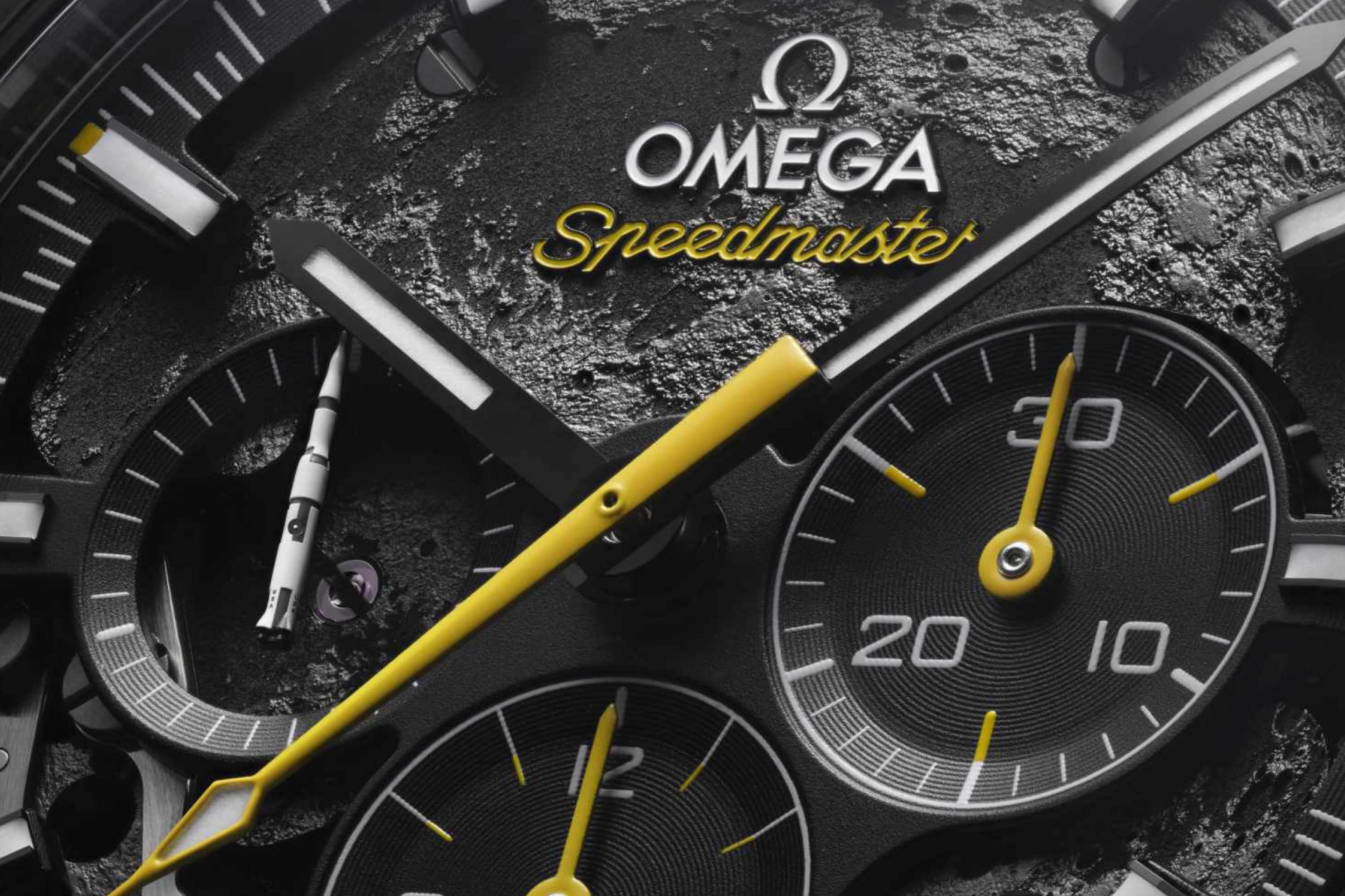 omega-speedmaster-darksideofthemoon