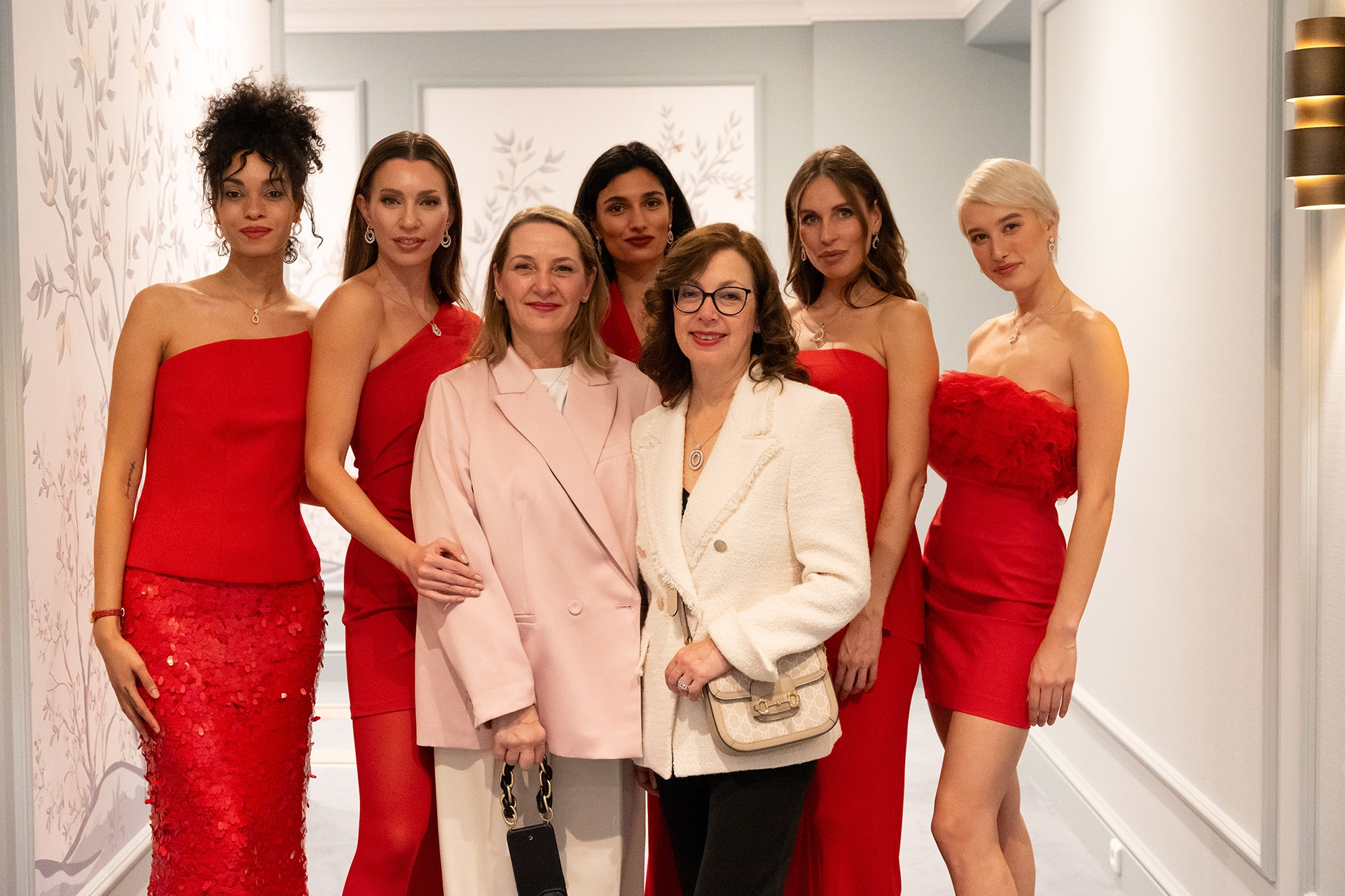 Reisebroschuere_1920x1280px Reisebroschuere_1920x1280px