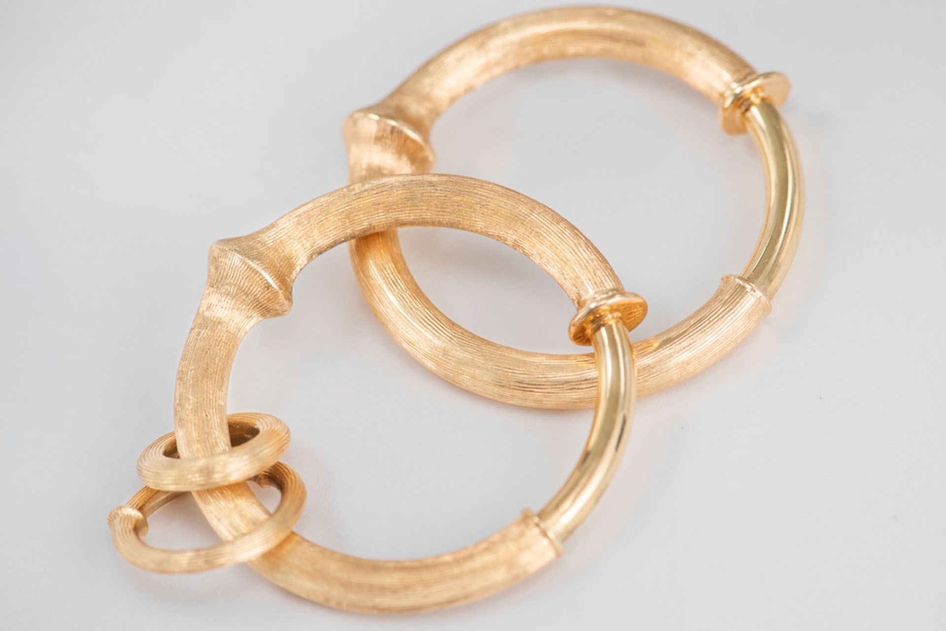 Teaser Goldene Creolen1 Teaser Goldene Creolen1