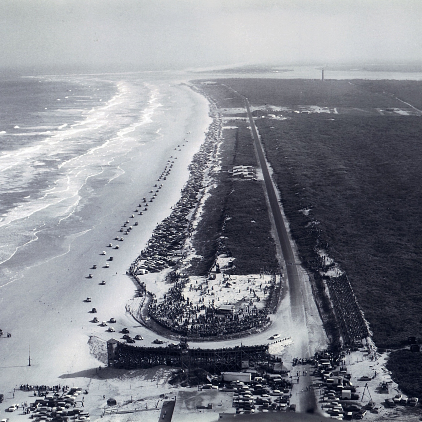 07.Image_03_2_daytona_beach_1955_1350x1350 07.Image_03_2_daytona_beach_1955_1350x1350