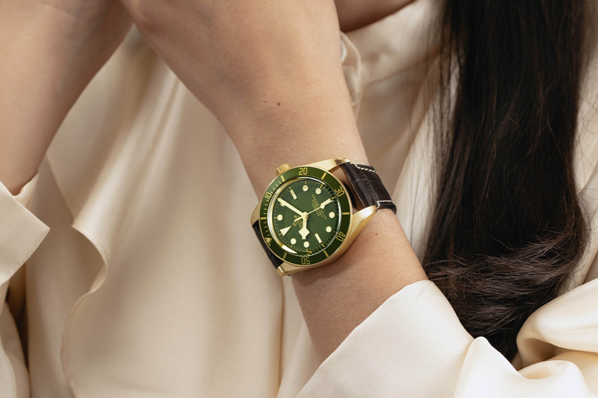1920x1280-tudor-blackbay-blackbaypro-gmt-luxurywatch-swisswatch4