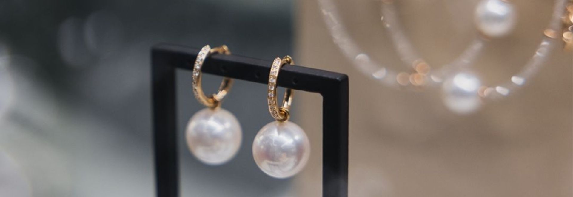 gellner-pearls-1920x662 gellner-pearls-1920x662