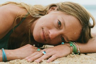 model-strand-tamara-comolli