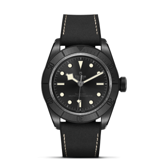 tudor-blackbay-m79210cnu-0001-leicht-1580x1580freigestellt-kollektion-uberhang