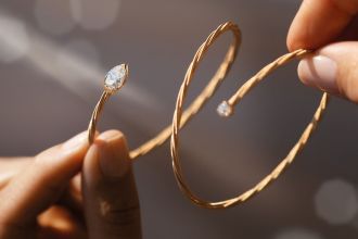 wellendorff-armband-umarme-mich-juwelierleicht