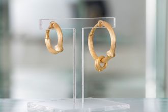Goldohrringe