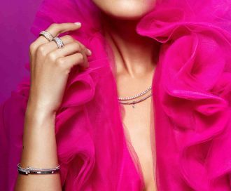 juwelierleicht-model-schmuck-wellendorff