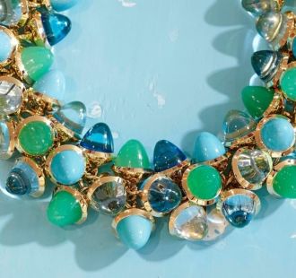 Extravaganter Schmuck