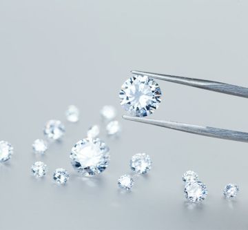 diamanten-brillanten-pinzette