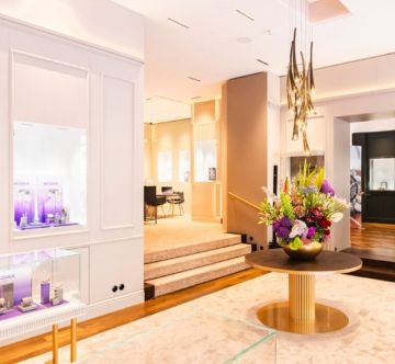 juwelier-leicht-badenbaden-eingangsbereich-deskneu