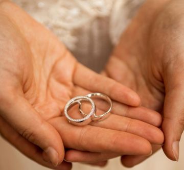 hochzeit-trauringe-leicht-banner-desktop