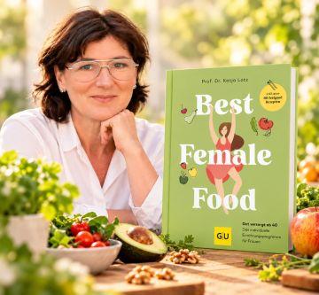 best-female-food-katja-lotz-desk