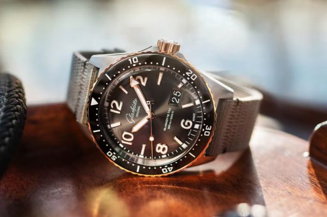 glashuette-original-spezialist-uhren-kollektionskachel