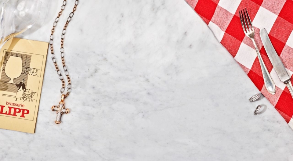leowittwer-trend-collier-kreuz-juwelierleicht