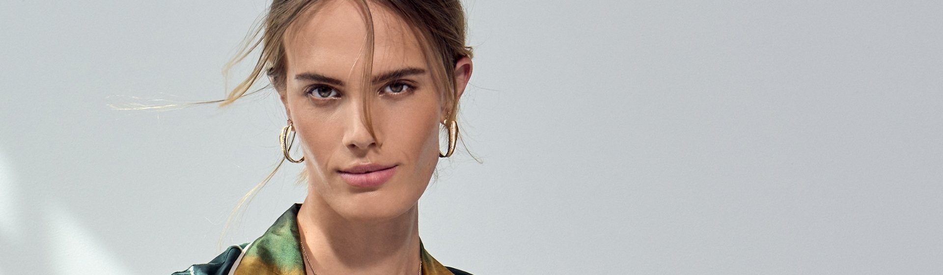 goldschmuck-ohrringe-leicht-banner-desktop