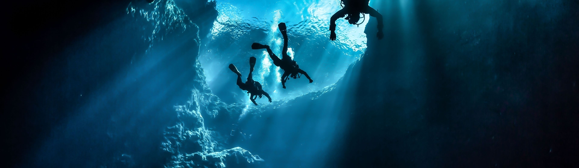 taucheruhr-dt-diverswatch-luxurywatch-sommer2024 taucheruhr-dt-diverswatch-luxurywatch-sommer2024