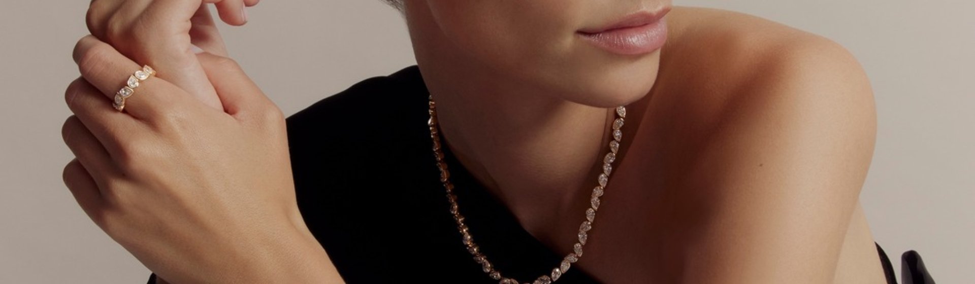 hans-d-krieger-halsschmuck-kollektionsseite-desktop