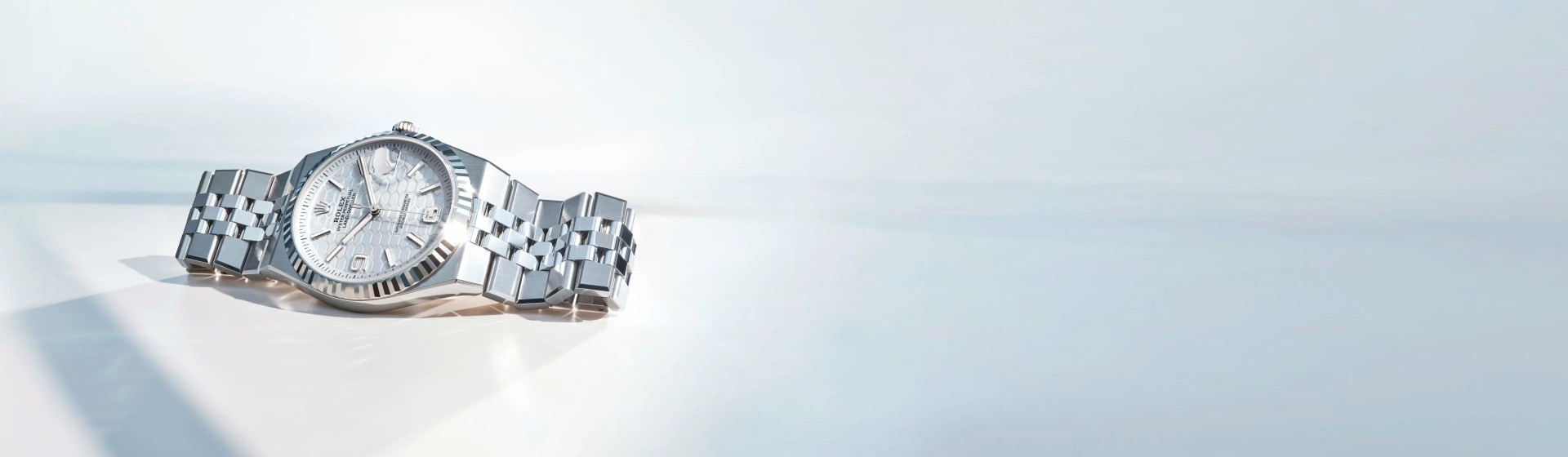 rolex_land-dweller_m127334-0001_rvb_1920x560(1)