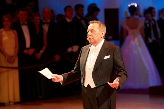 Opernball 072 Opernball 072