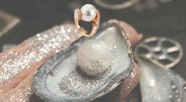 Header-Mobile-Perlen-der-Kleopatra_1280x704 Header-Mobile-Perlen-der-Kleopatra_1280x704