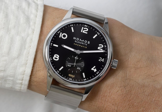 Uhren_JuwelierLeicht_2erElement_Pos2_1320x912px Uhren_JuwelierLeicht_2erElement_Pos2_1320x912px