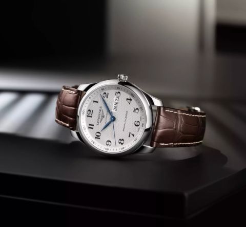 Longines-master-uhren-kollektionsseite-banner-mobil Longines-master-uhren-kollektionsseite-banner-mobil