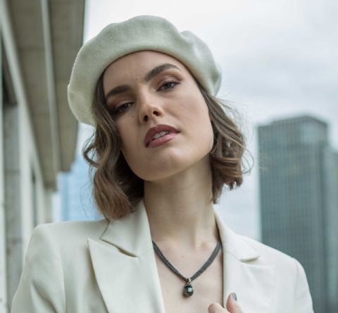 halsketten-leicht-banner-mobil