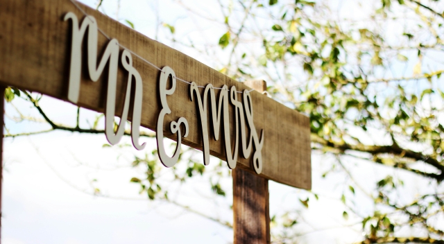 mobil-wedding-weddingjewelry-dresswatch mobil-wedding-weddingjewelry-dresswatch