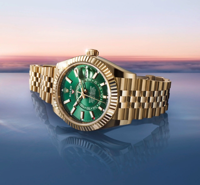 Rolex-sky-dweller-M336938-0008_640x592