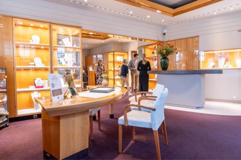 juwelier-leicht-geschaeft-taschenbergpalais